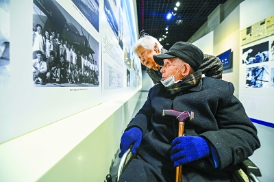 说明:https://news.buaa.edu.cn/__local/2/FC/25/722EF3083F0CBC3998F442BA7C4_75B0B76F_19271.jpg?e=.jpg